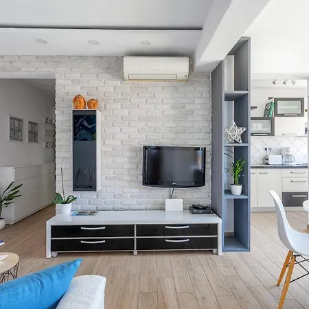 Apartment Deluxe Primi