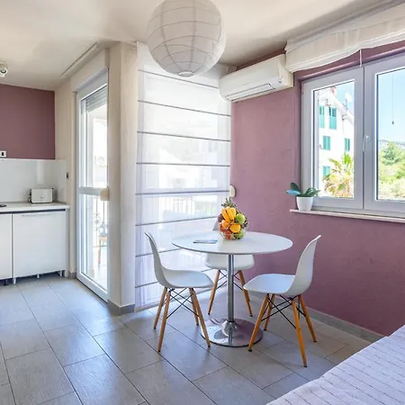 Apartment Deluxe Primi