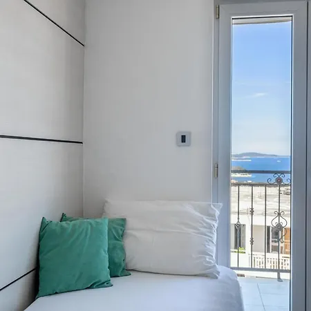 Deluxe Primi Apartment