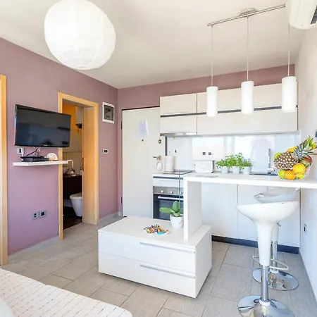 Apartment Deluxe Primi